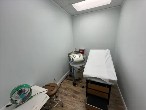 3226 W Kennedy Boulevard Tampa FL 33609