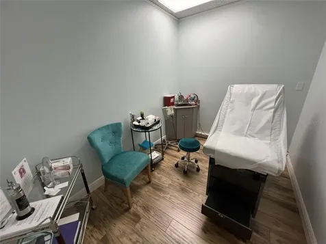 3226 W Kennedy Boulevard Tampa FL 33609