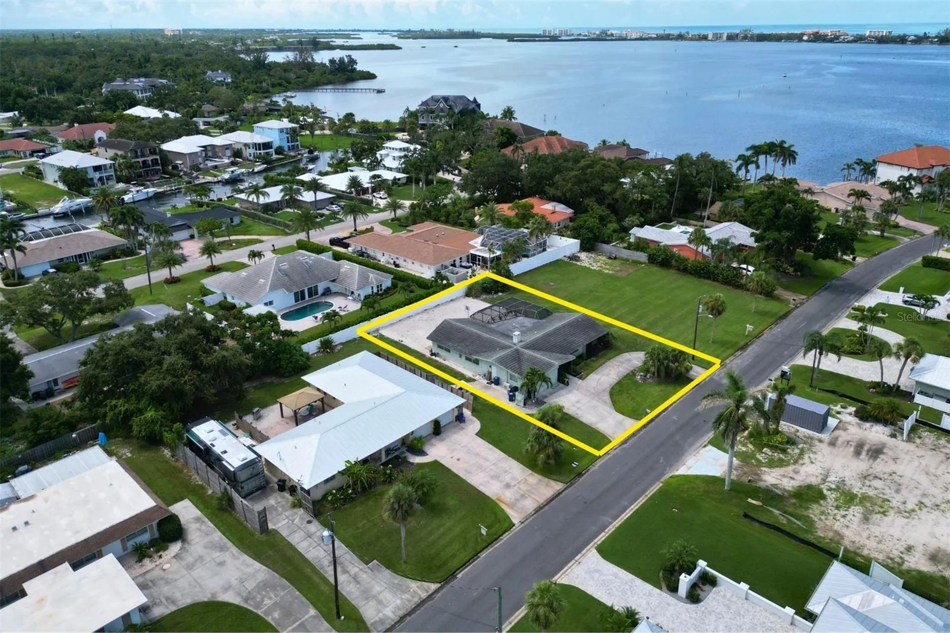 Sarasota FL, 1848 Southpointe Drive