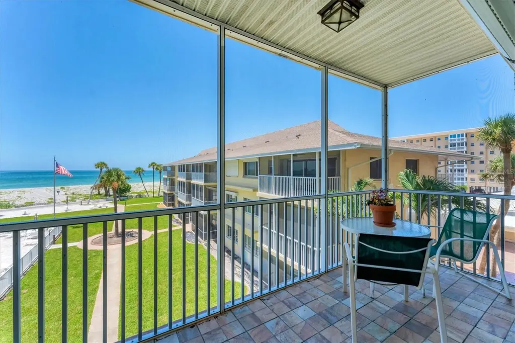 1200 Tarpon Center Drive Venice FL 34285