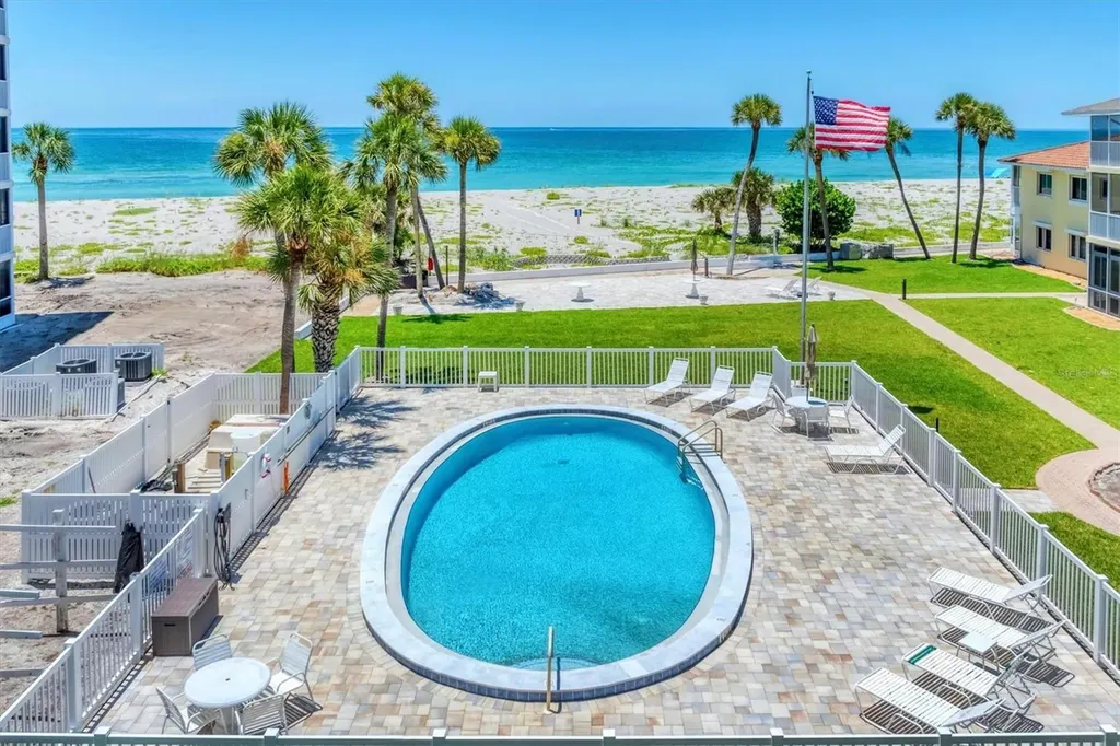 1200 Tarpon Center Drive Venice FL 34285