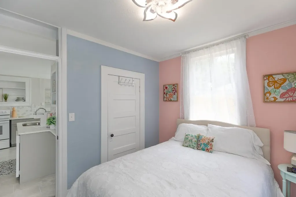 107 S Iona Drive Fruitland Park FL 34731