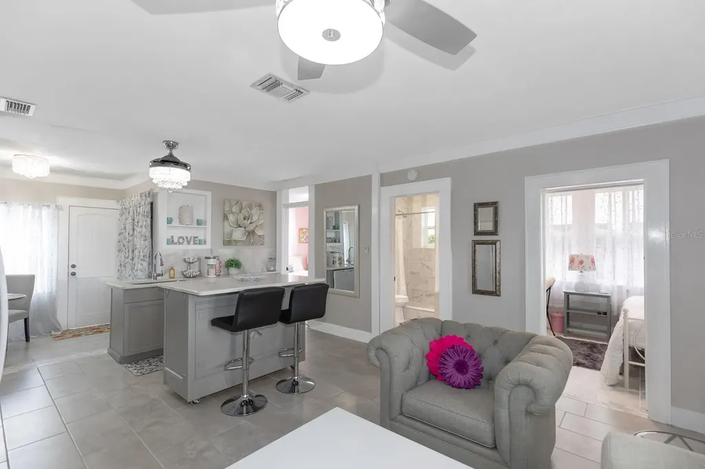 107 S Iona Drive Fruitland Park FL 34731