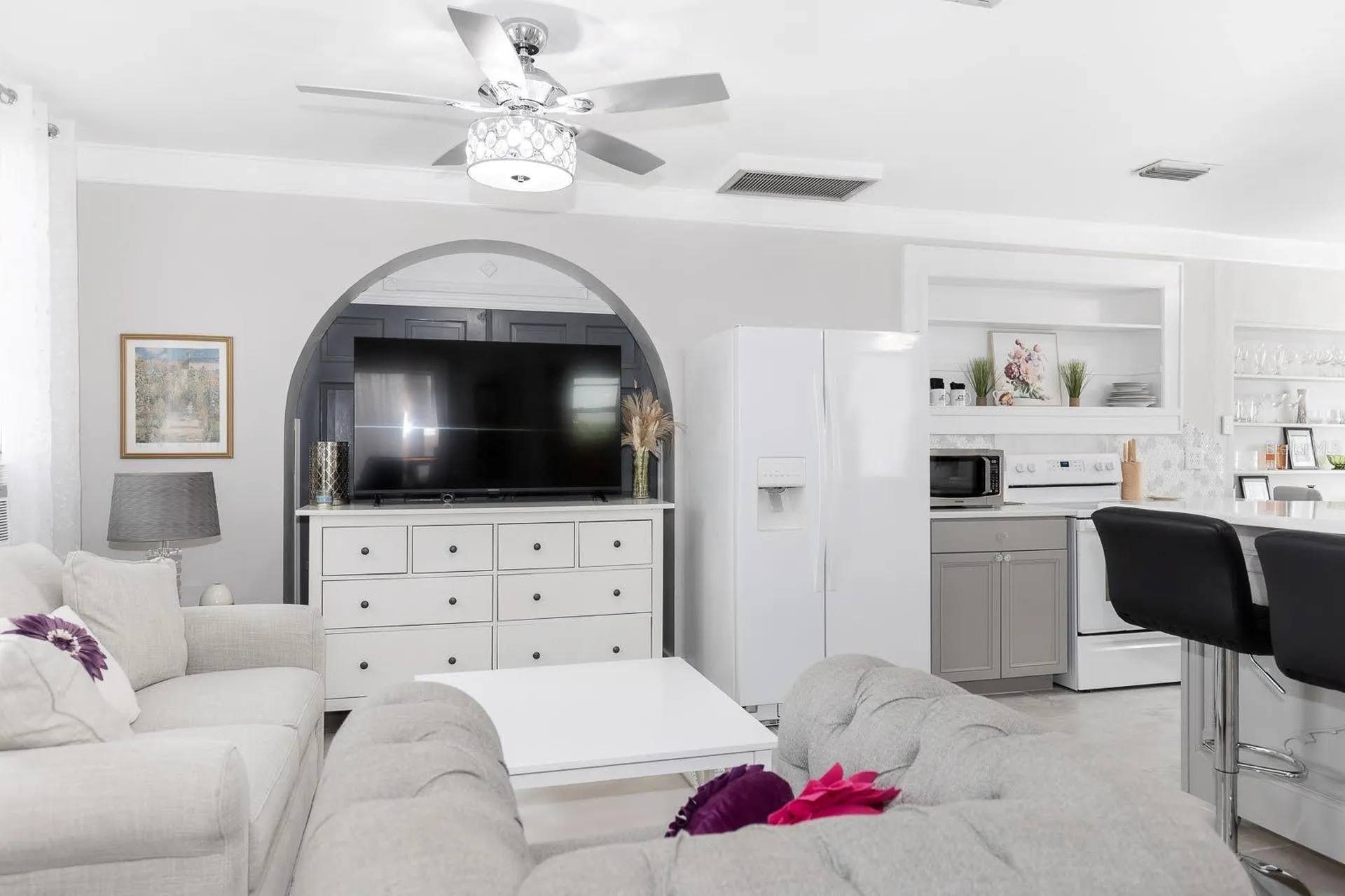 107 S Iona Drive Fruitland Park FL 34731