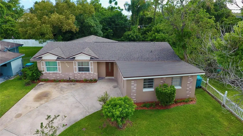 4249 Lake Richmond Drive Orlando FL 32811