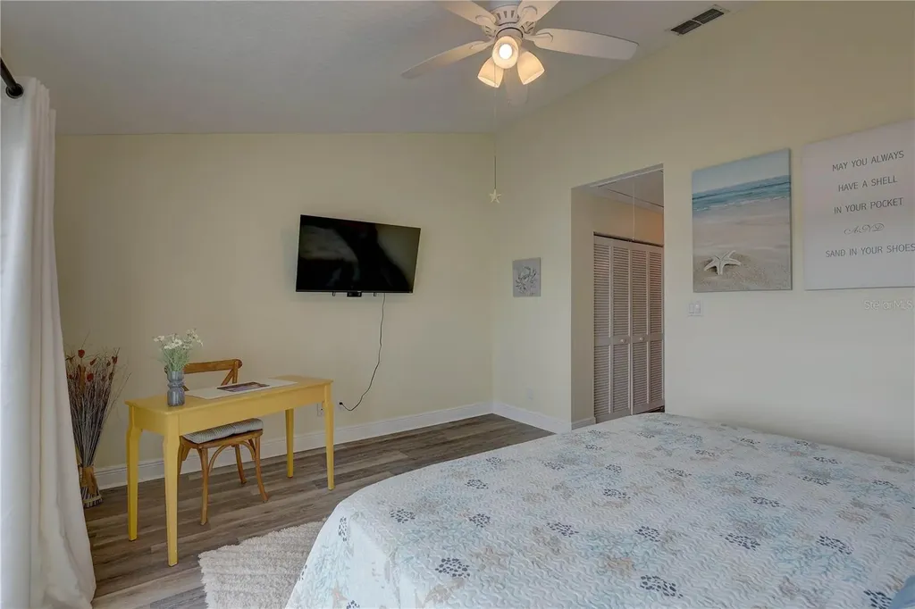 19201 Vista Lane Indian Shores FL 33785