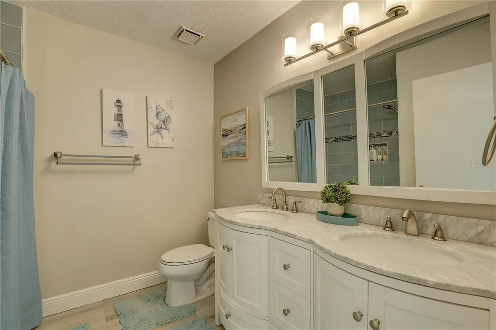 19201 Vista Lane Indian Shores FL 33785