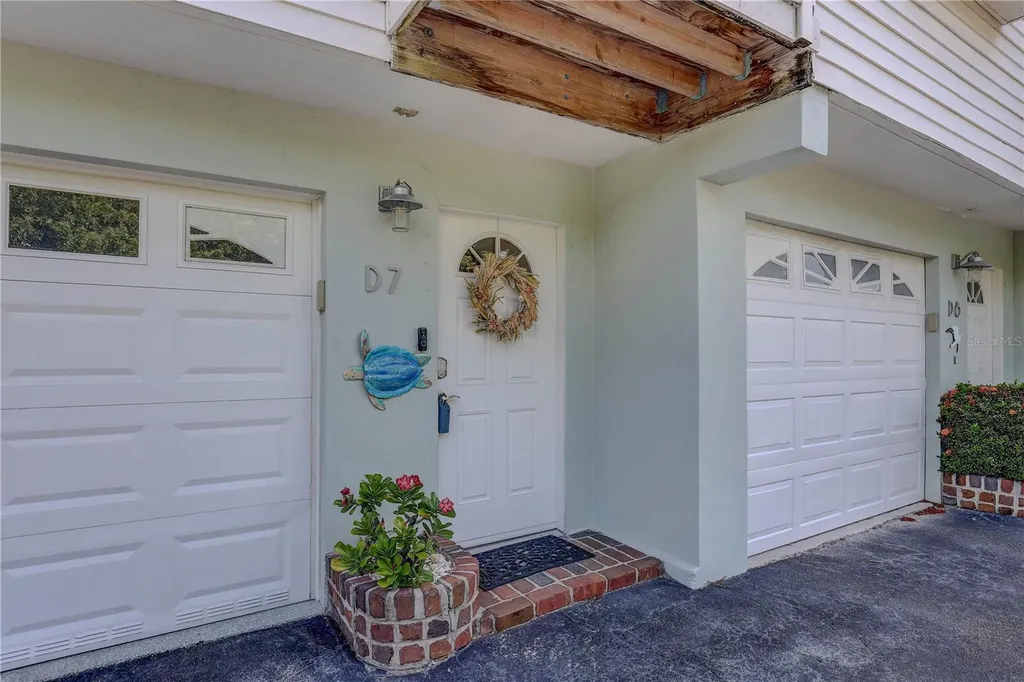 19201 Vista Lane Indian Shores FL 33785