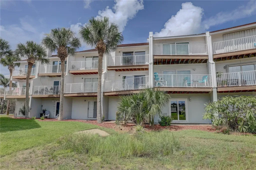 19201 Vista Lane Indian Shores FL 33785