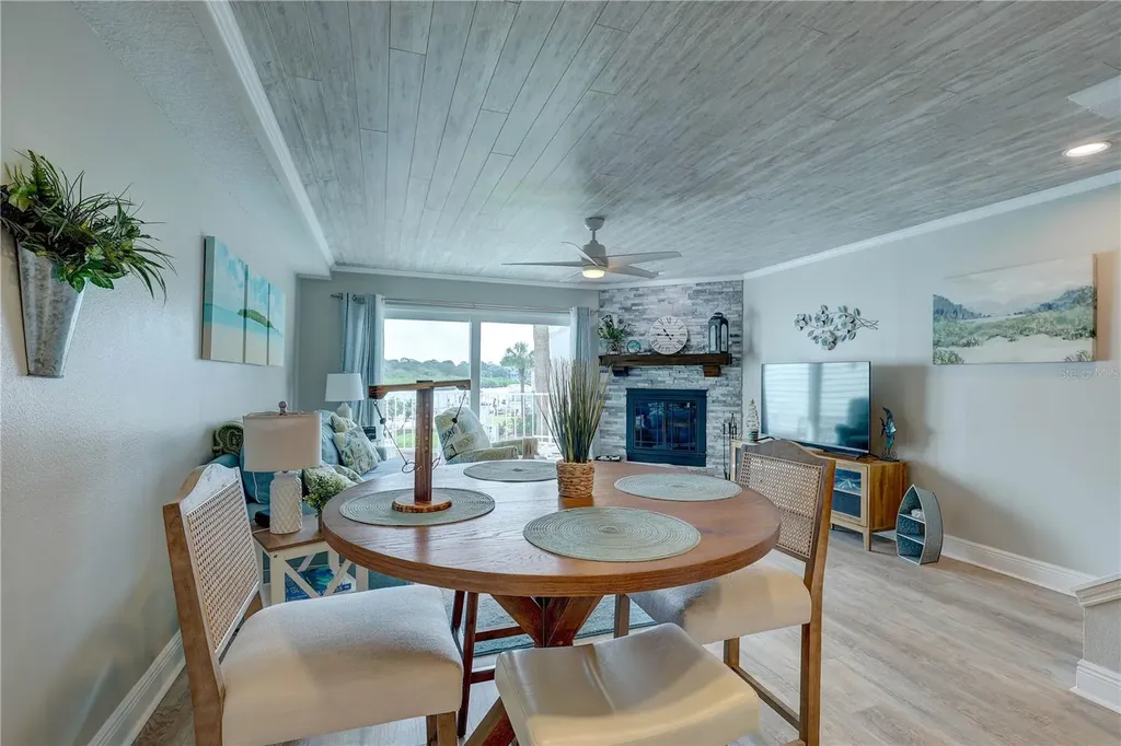 19201 Vista Lane Indian Shores FL 33785