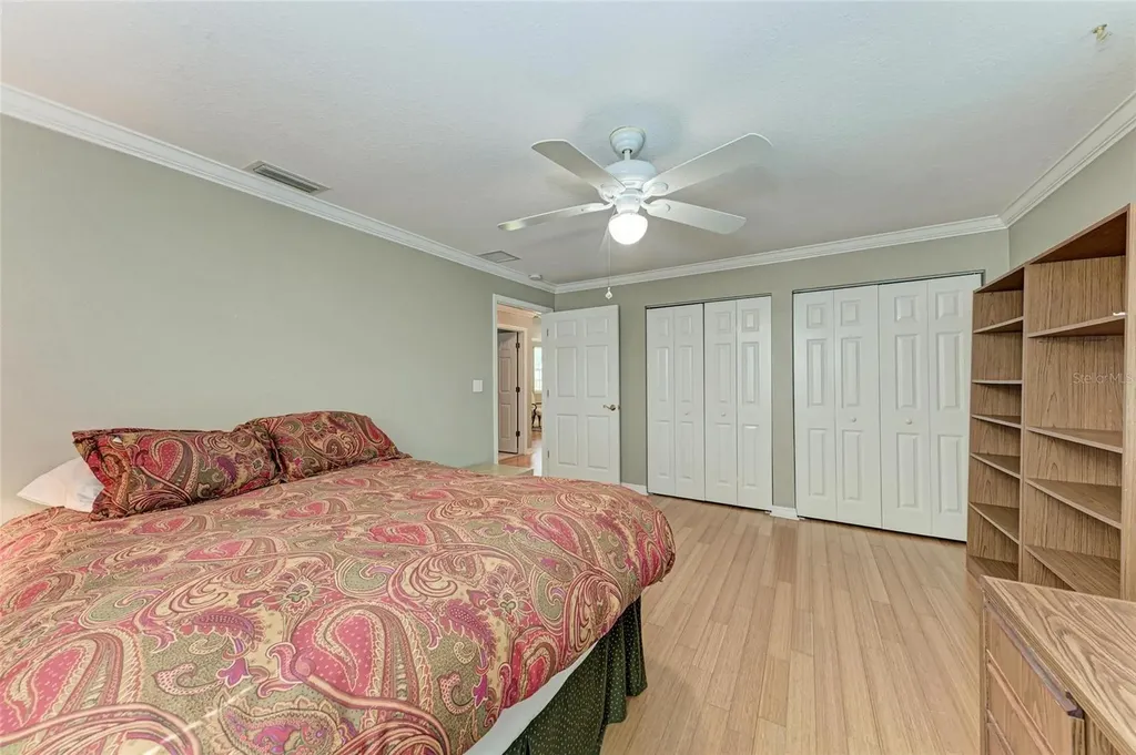 514 Howard Court Sarasota FL 34236