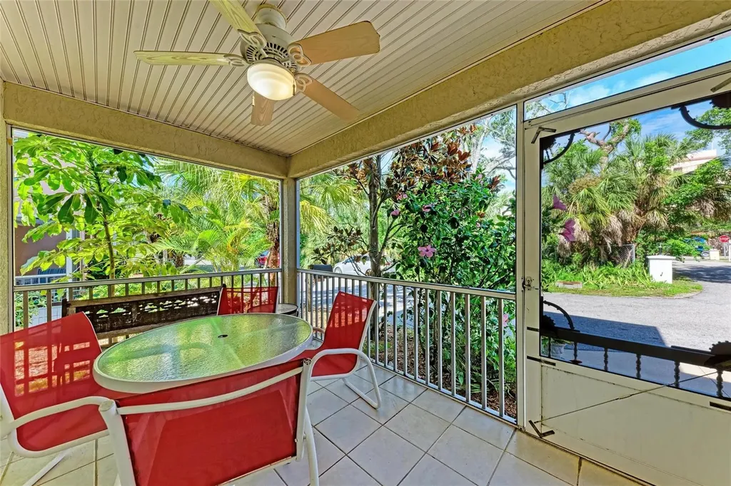 514 Howard Court Sarasota FL 34236