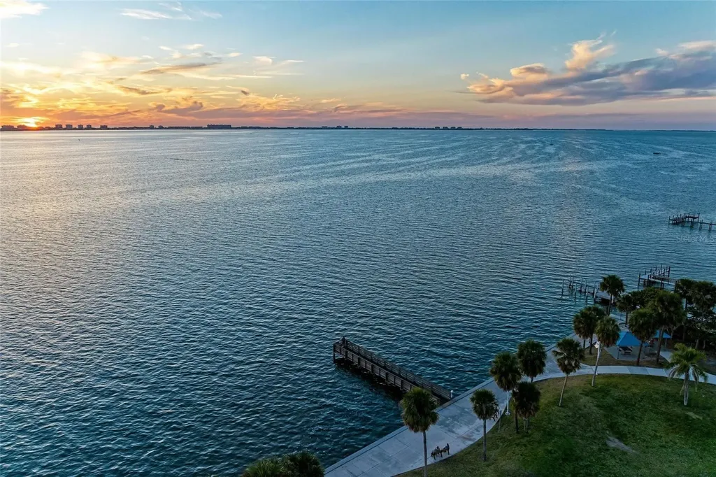 514 Howard Court Sarasota FL 34236