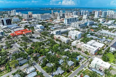 514 Howard Court Sarasota FL 34236