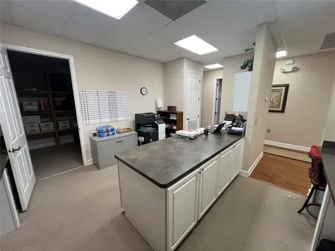 114 S Fremont Avenue Tampa FL 33606