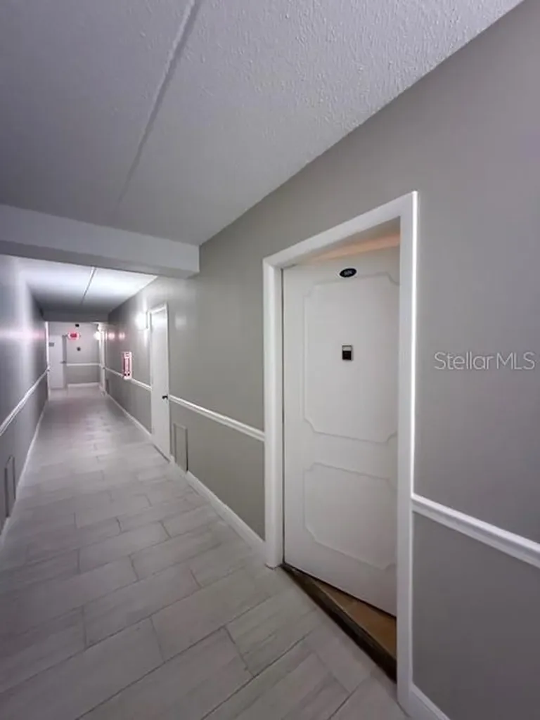 3806 Gulf Of Mexico Drive Longboat Key FL 34228