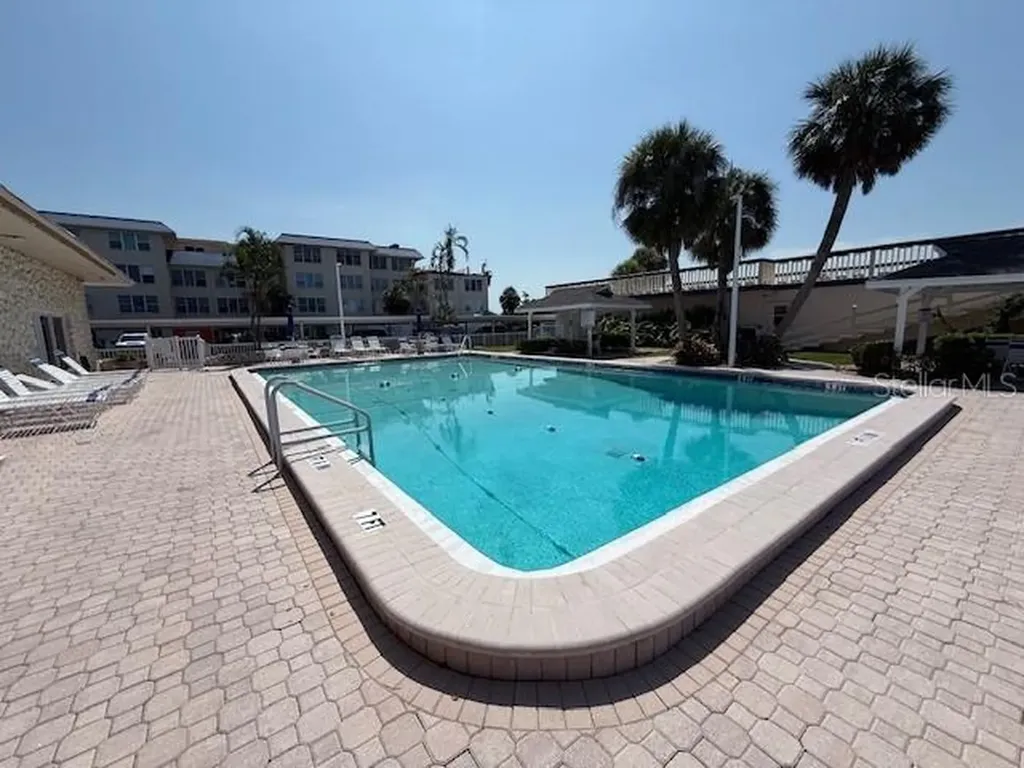 3806 Gulf Of Mexico Drive Longboat Key FL 34228