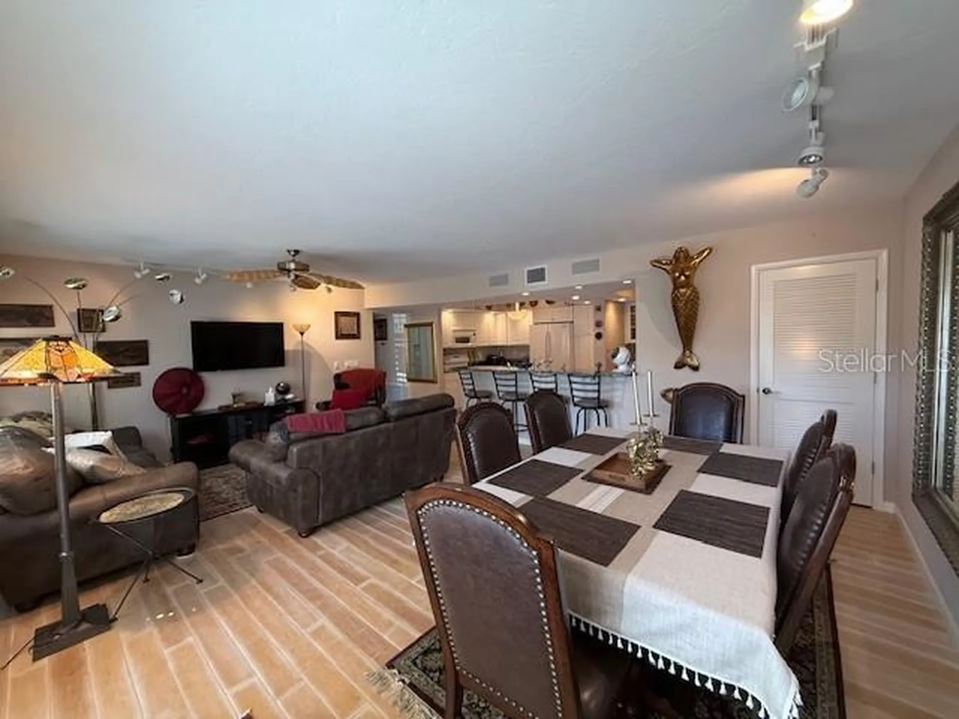 3806 Gulf Of Mexico Drive Longboat Key FL 34228