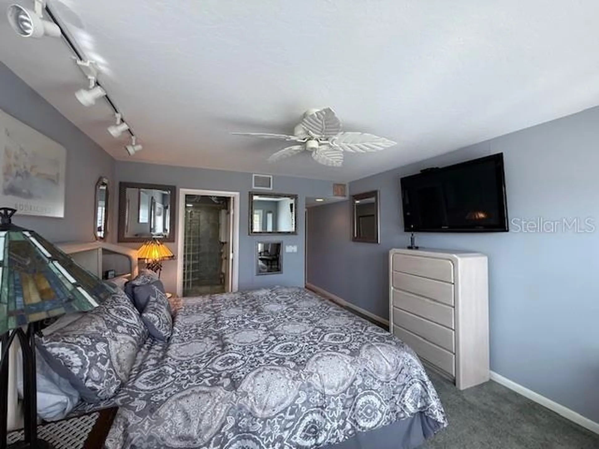 3806 Gulf Of Mexico Drive Longboat Key FL 34228
