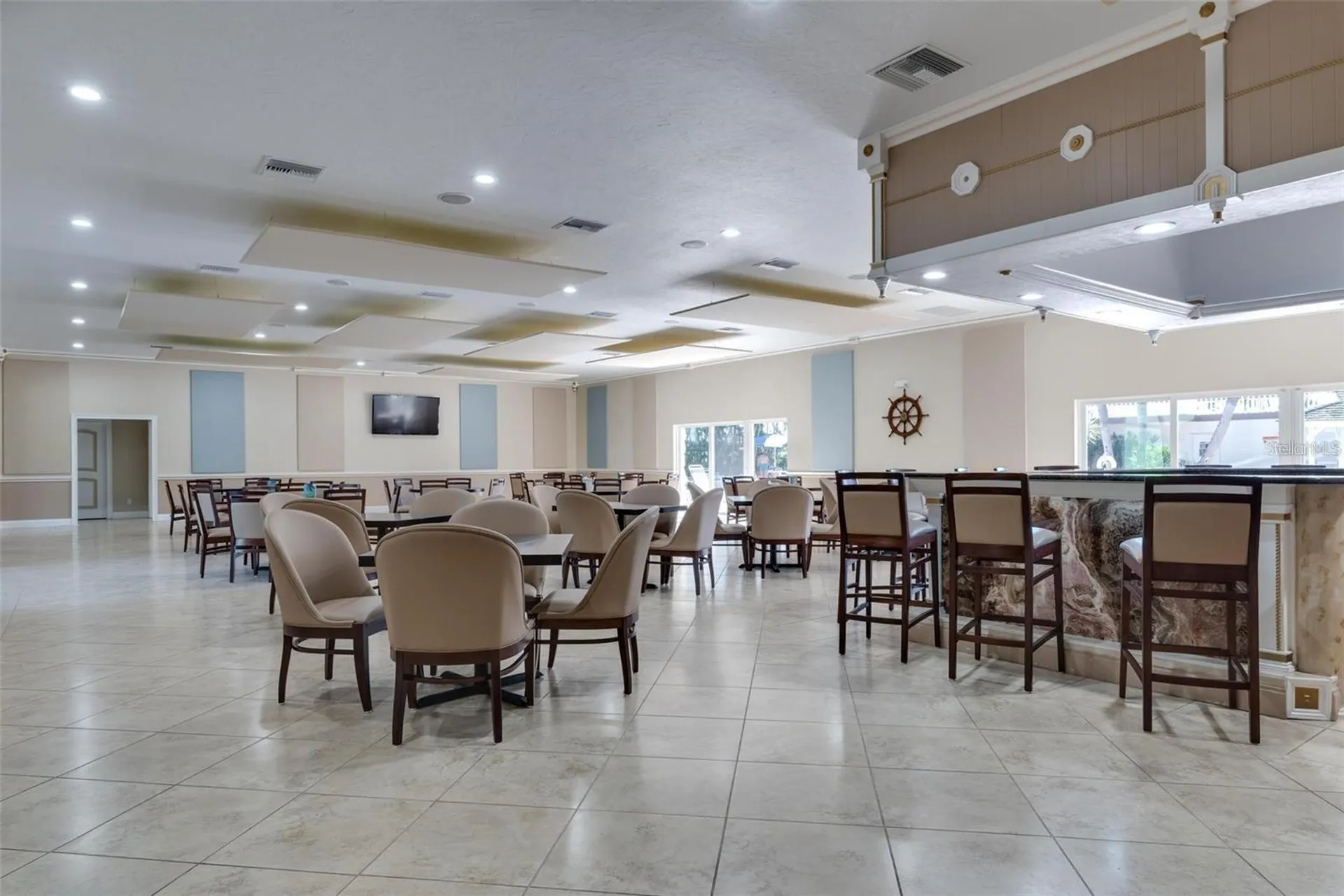 3806 Gulf Of Mexico Drive Longboat Key FL 34228