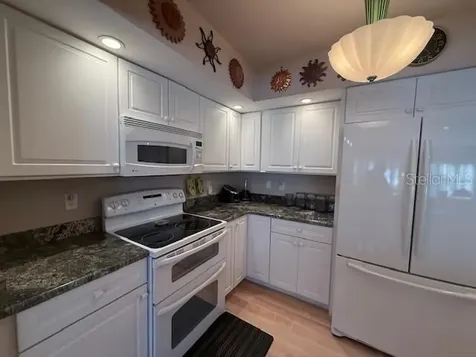 3806 Gulf Of Mexico Drive Longboat Key FL 34228