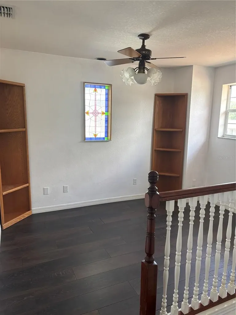 4964 44th Avenue N St Petersburg FL 33709