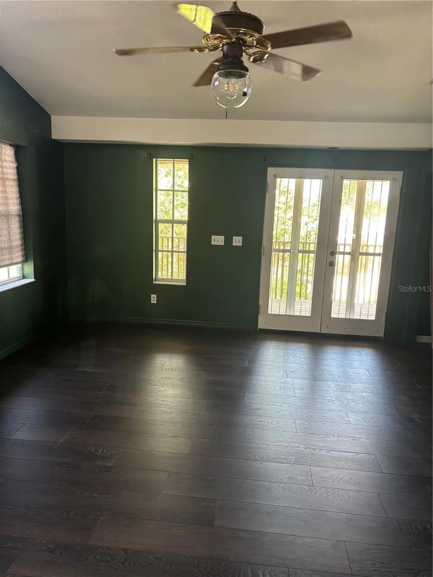 4964 44th Avenue N St Petersburg FL 33709