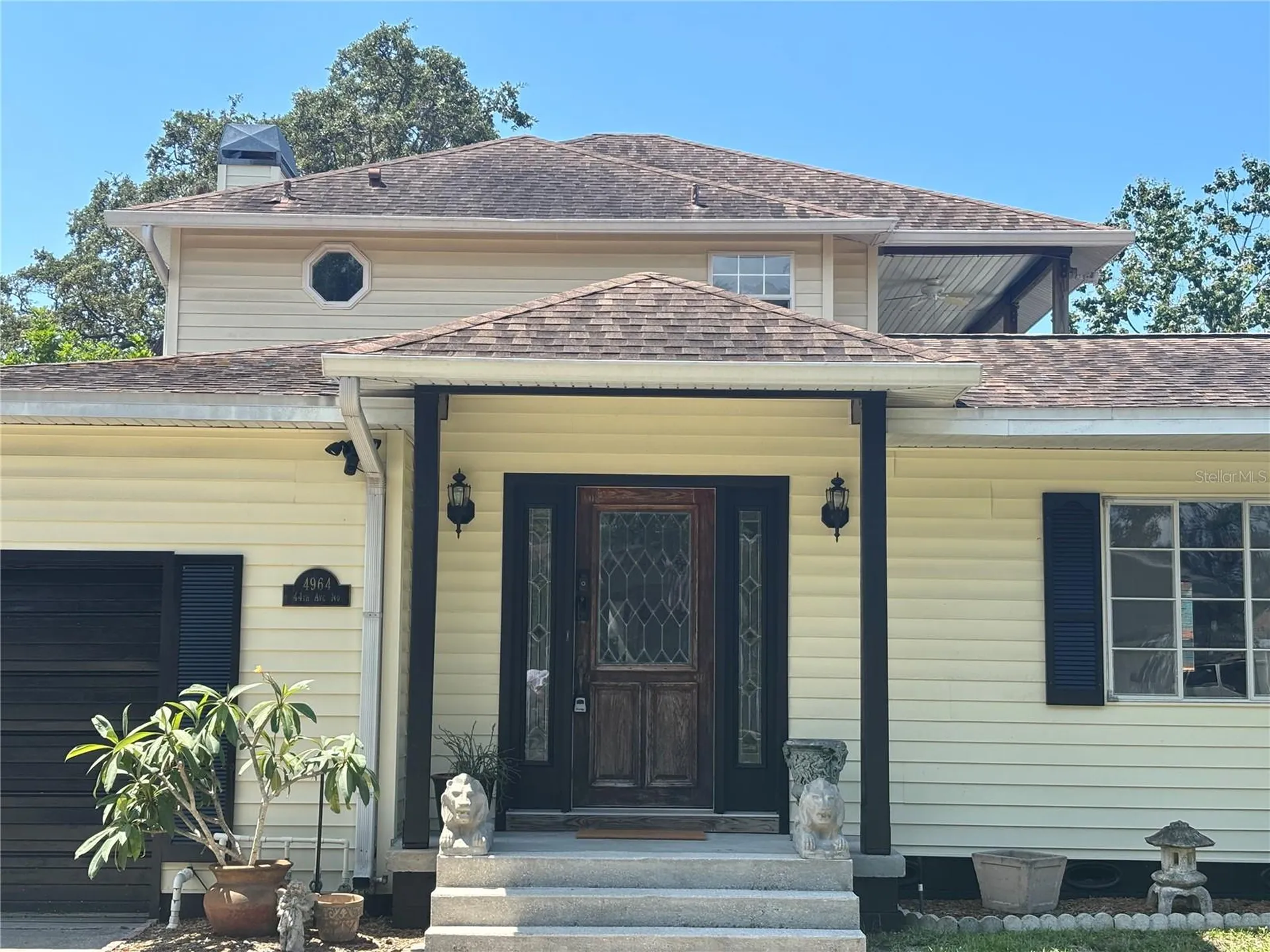 4964 44th Avenue N St Petersburg FL 33709