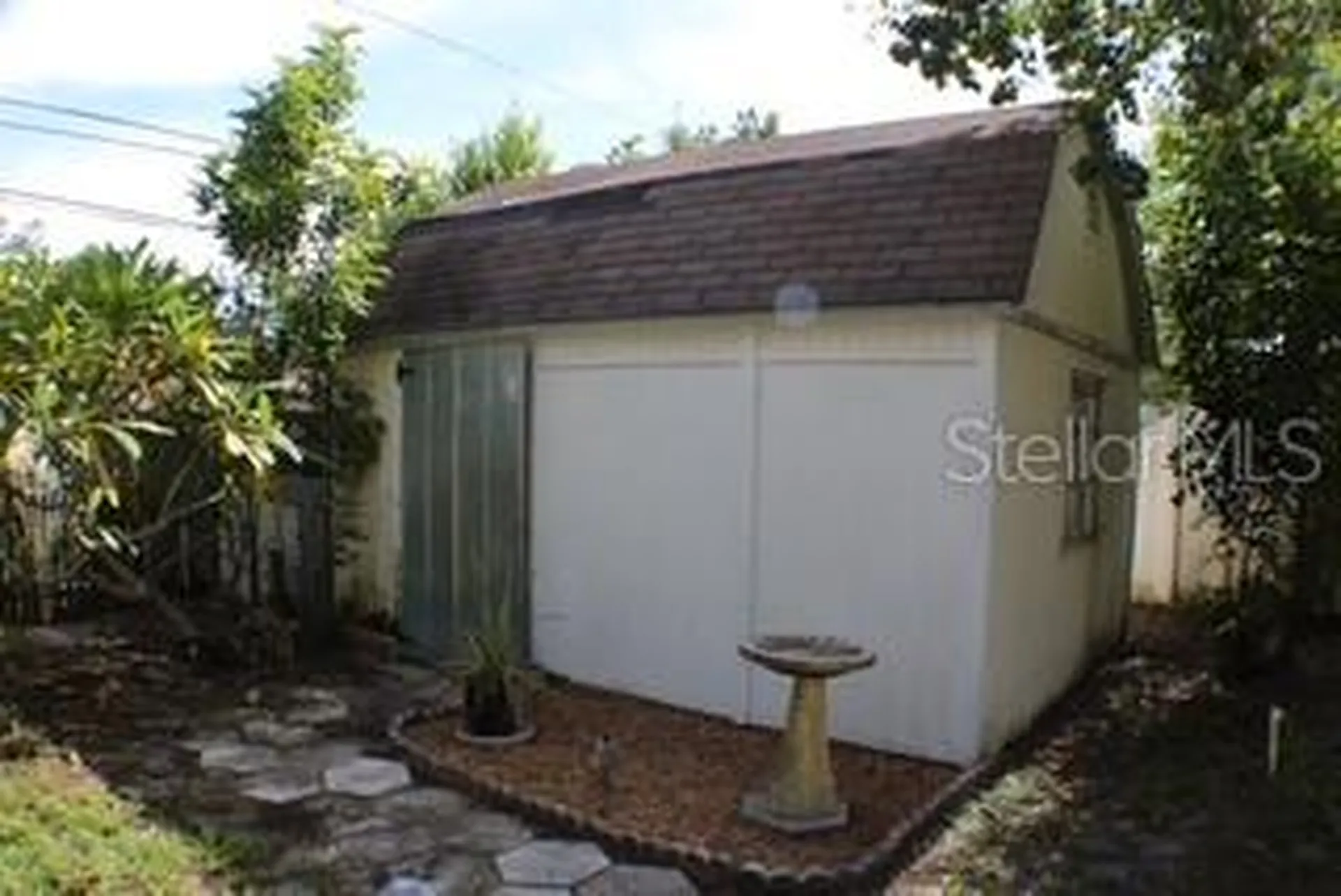 4964 44th Avenue N St Petersburg FL 33709