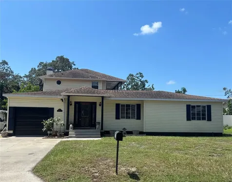 4964 44th Avenue N St Petersburg FL 33709