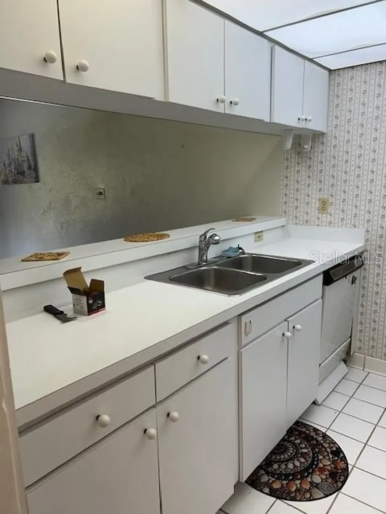 686 Olde Camelot Circle Haines City FL 33844