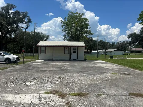 202 N Main Street Bushnell FL 33513