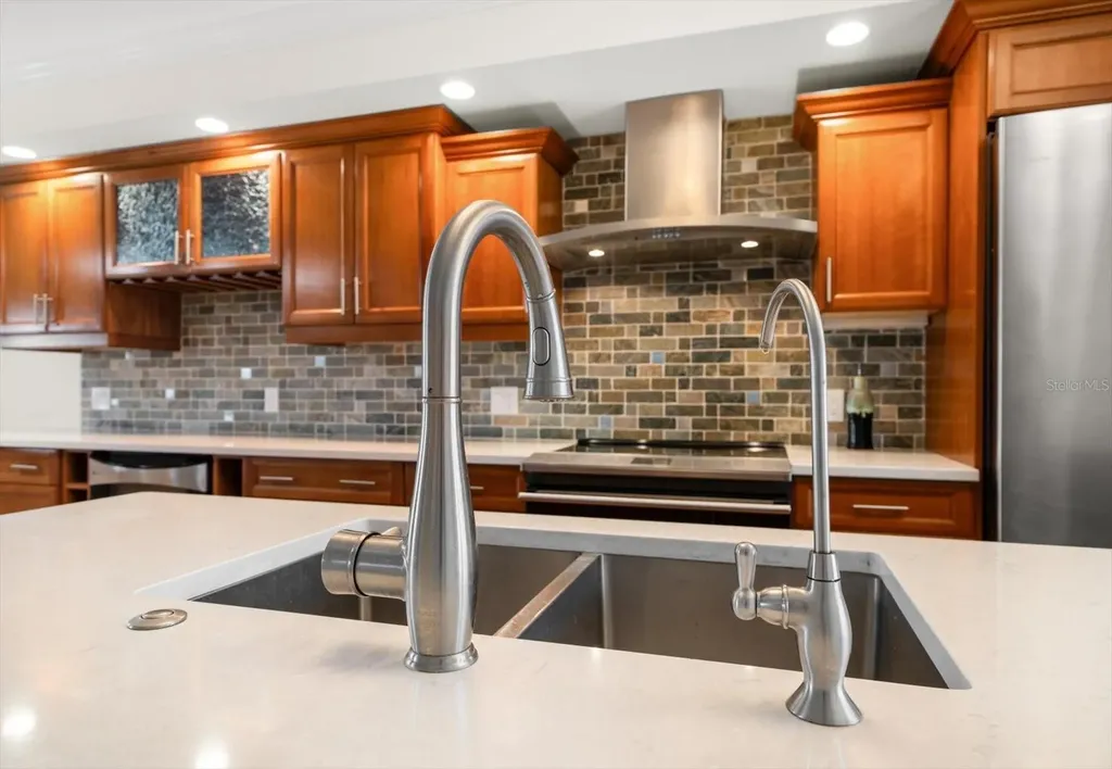 119 Marina Del Rey Court Clearwater Beach FL 33767