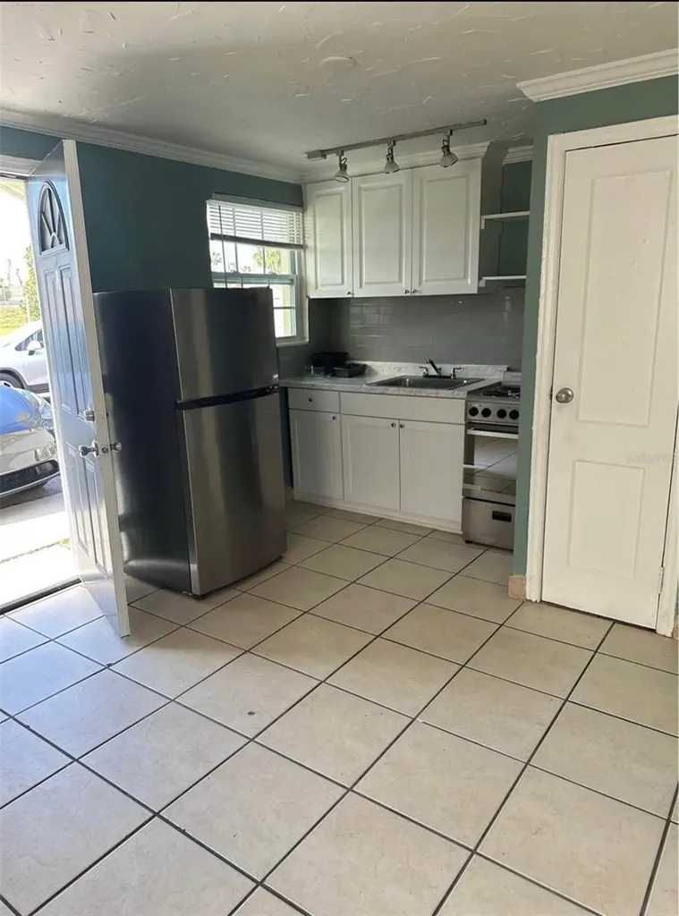 7618 Us Highway 19 New Port Richey FL 34652