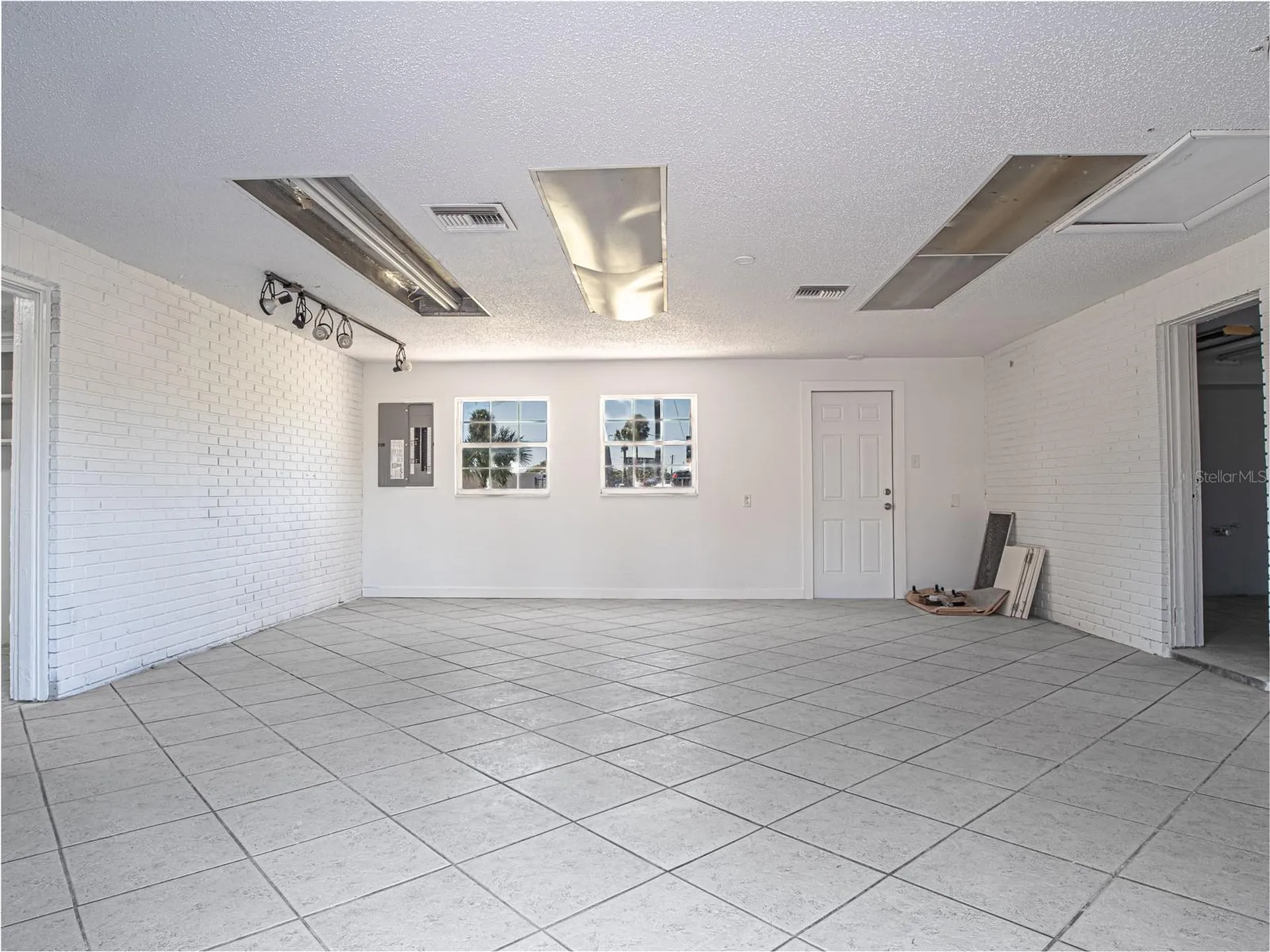 7618 Us Highway 19 New Port Richey FL 34652