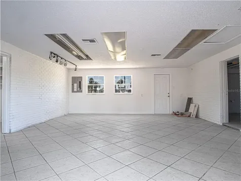 7618 Us Highway 19 New Port Richey FL 34652