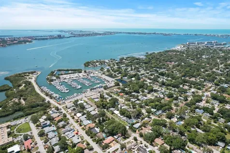 2800 Tifton Street S Gulfport FL 33711