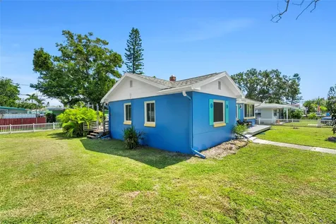 2800 Tifton Street S Gulfport FL 33711