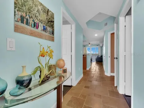 2797 1st Street Fort Myers FL 33916