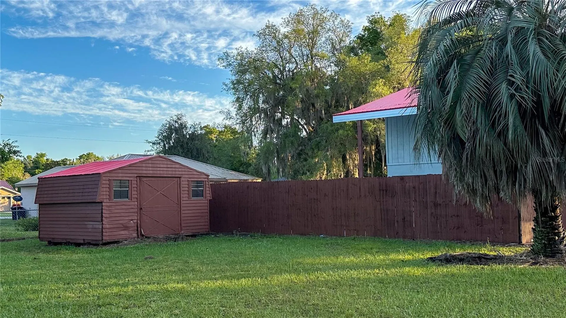 1118 Cr 440 Lake Panasoffkee FL 33538