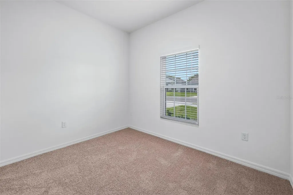 13303 Tula Loop Astatula FL 34705