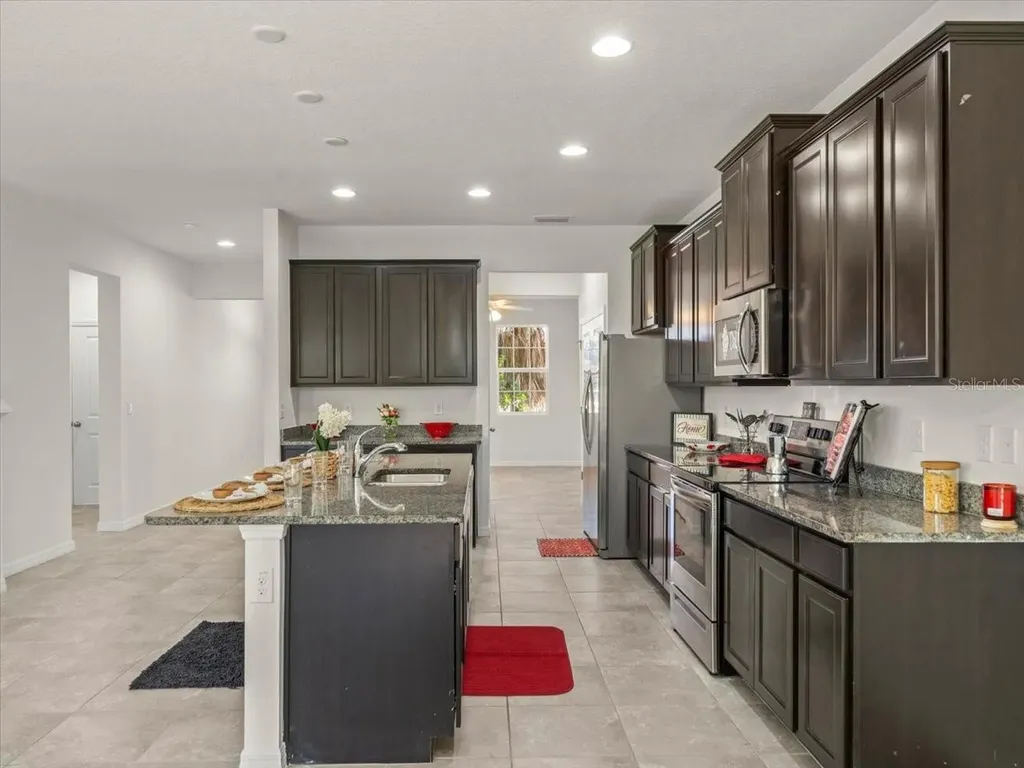 5715 Hevena Court Palmetto FL 34221