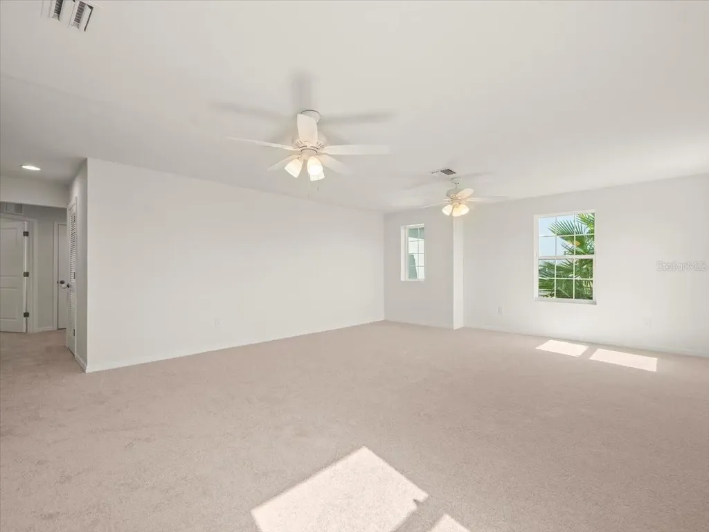 5715 Hevena Court Palmetto FL 34221