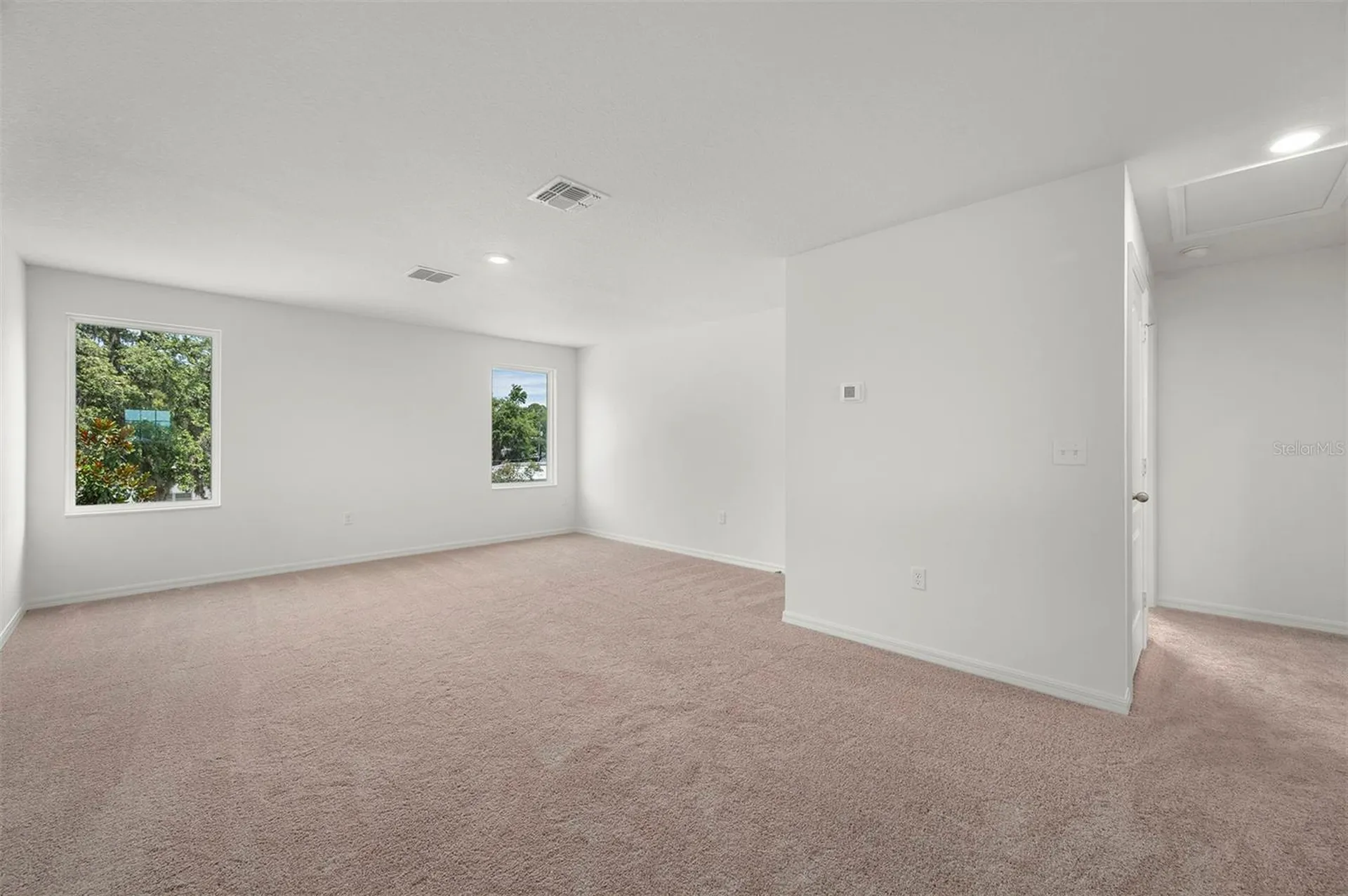 13288 Tula Loop Astatula FL 34705