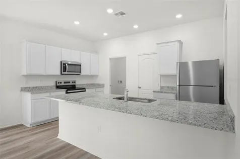 13288 Tula Loop Astatula FL 34705