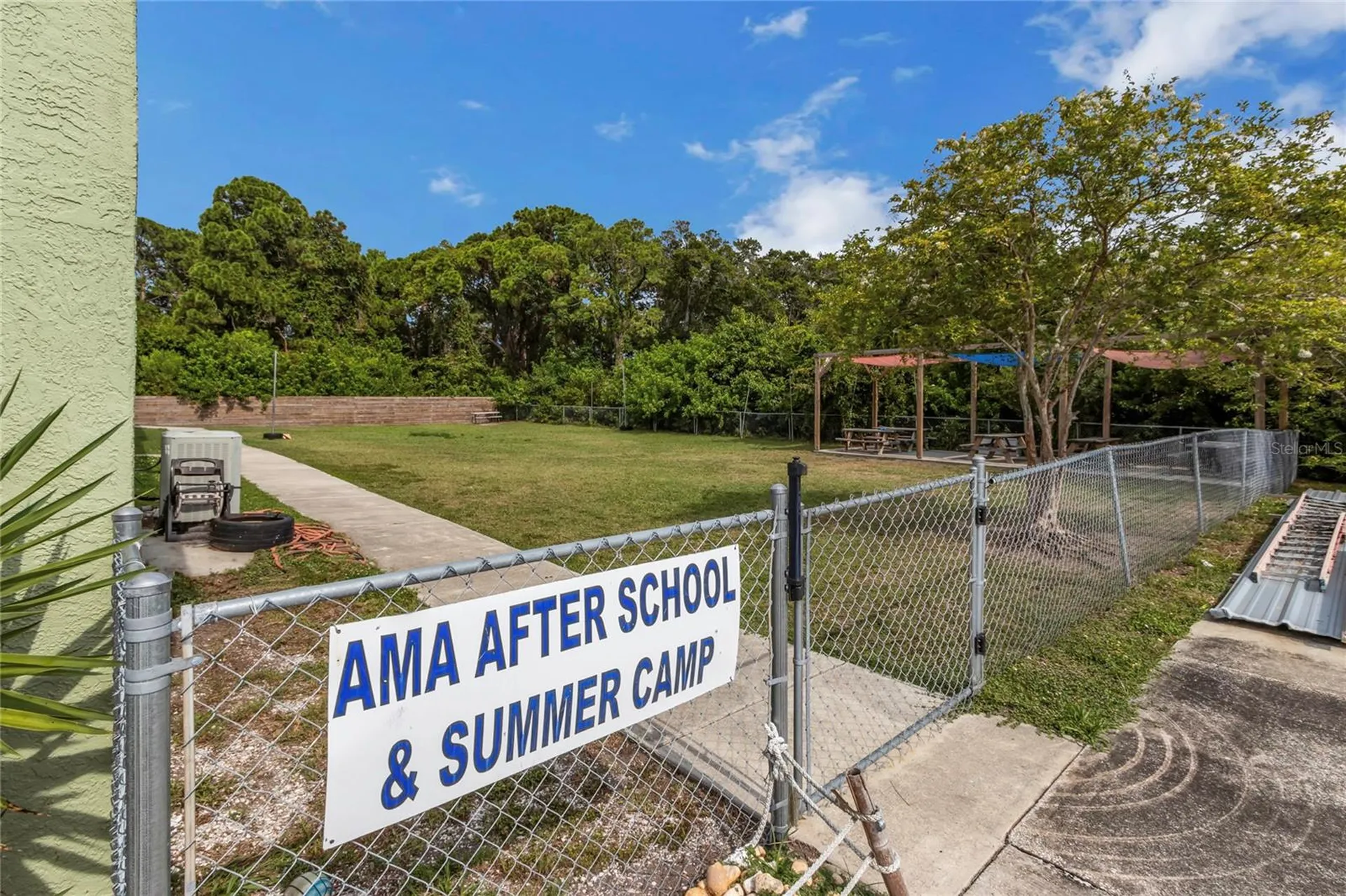 7633 131st Street Seminole FL 33776