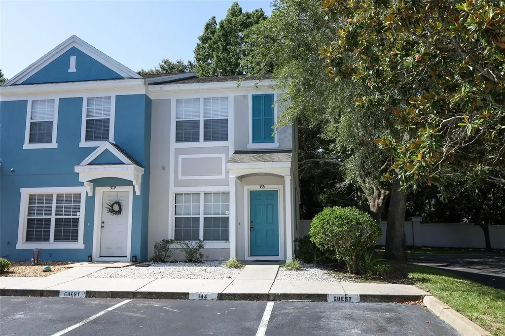 915 Vineland Place Lake Mary FL 32746