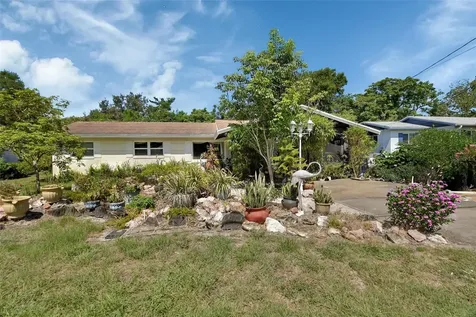 218 S Ridgewood Avenue Deland FL 32720