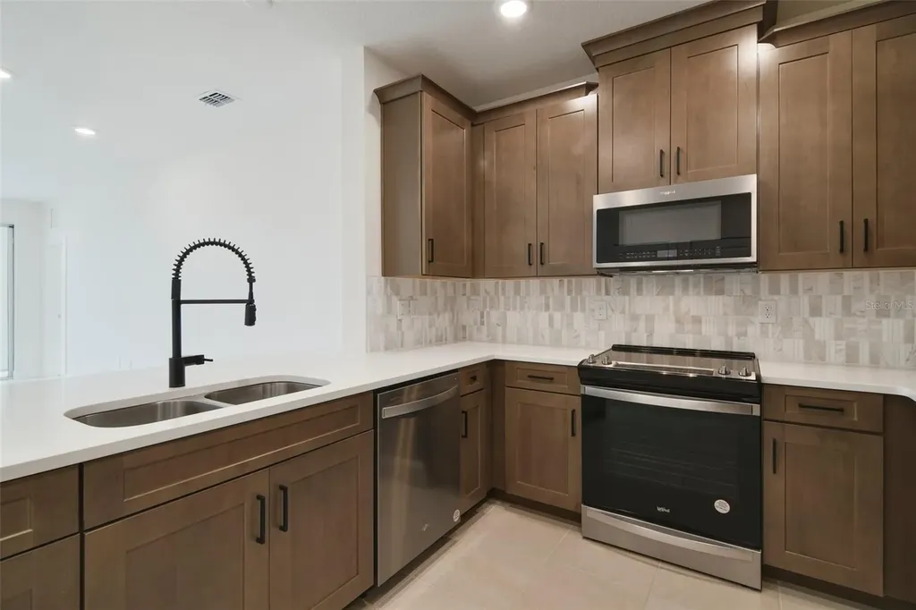 7557 Laureate Boulevard Orlando FL 32827