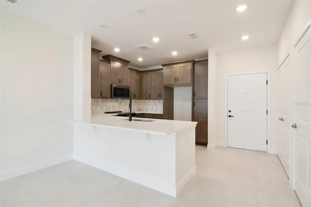 7557 Laureate Boulevard Orlando FL 32827